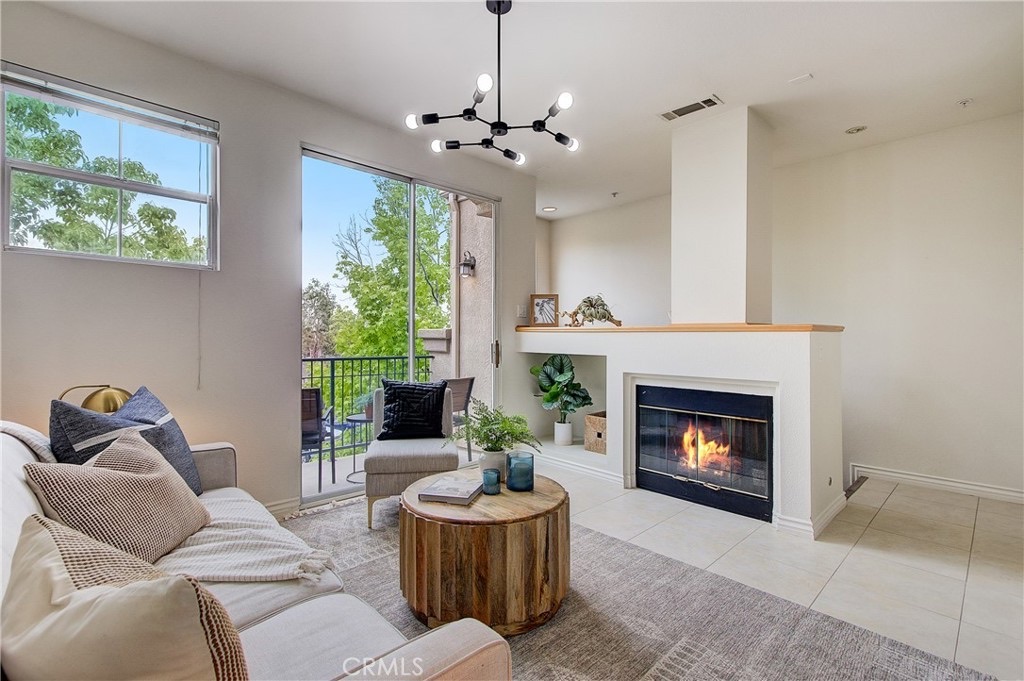 108 Byrnes Ln, photograph 4 of 5