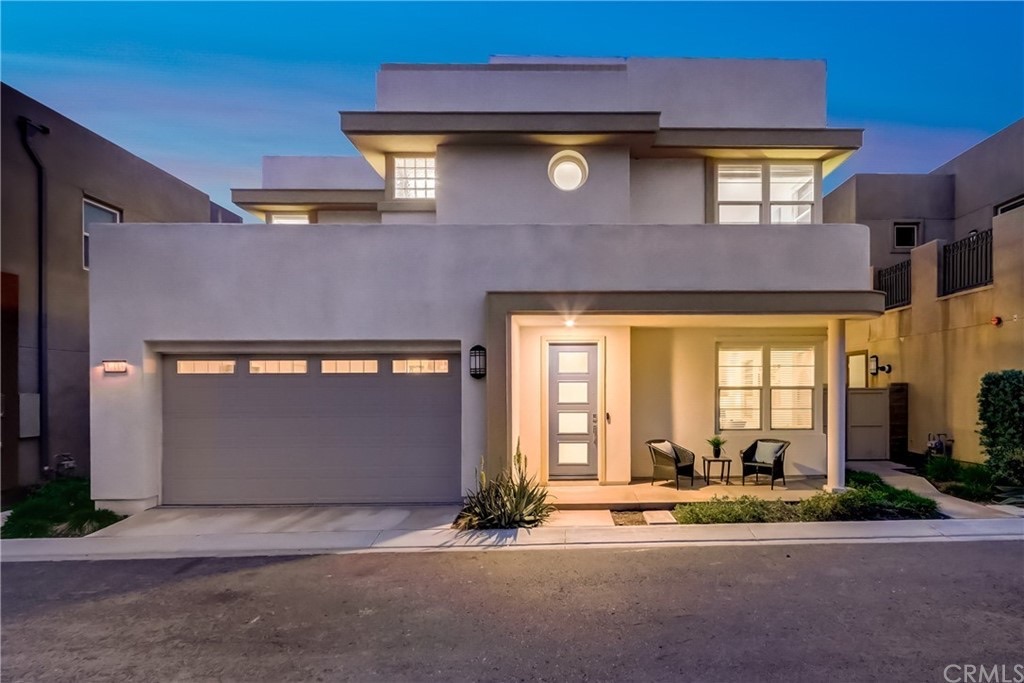 111 Newall, photograph 1 of 5