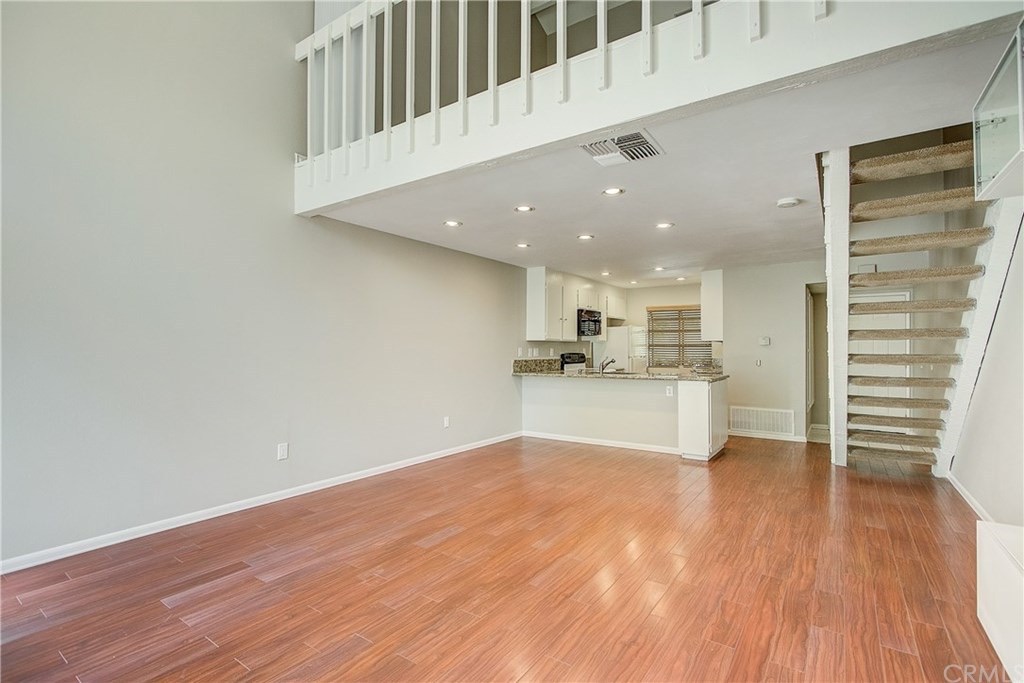 120 Lakepines, photograph 5 of 5