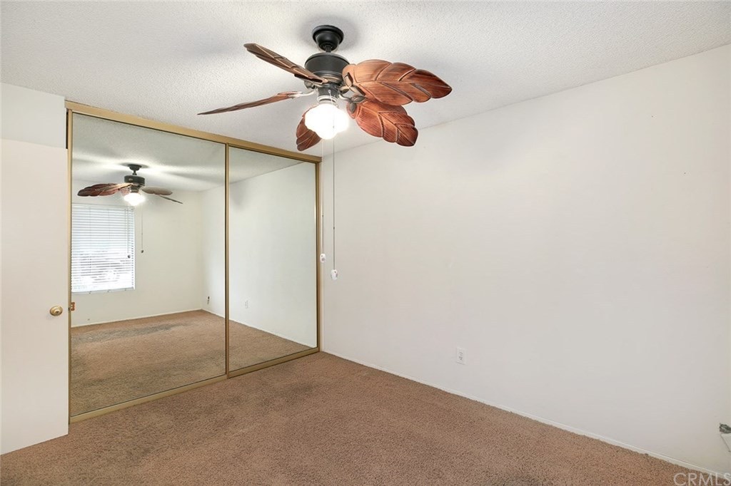12101 Pearce Ave, photograph 5 of 5
