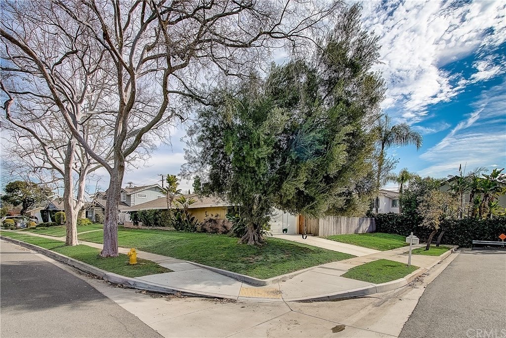 12582 Ranchwood Rd, photograph 5 of 5