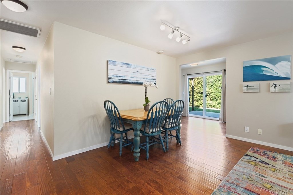 16562 Potter Cir, photograph 5 of 5