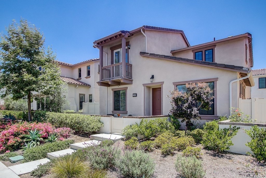 1857 Harvest Cir, photograph 2 of 5