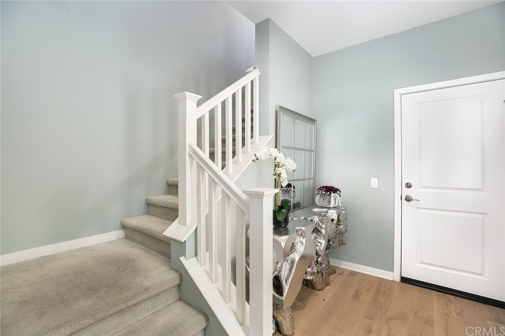 210 Borrego, photograph 4 of 5