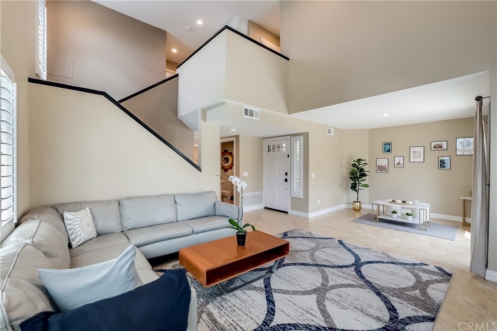 21491 Oakbrook #136, photograph 5 of 5