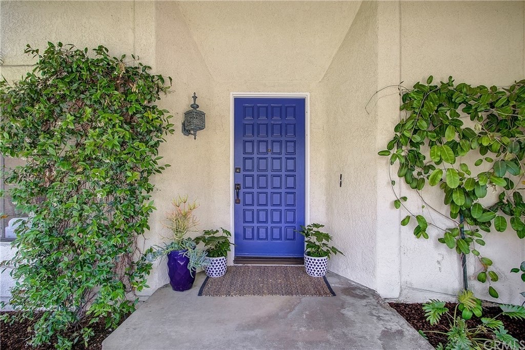 28125 Calle San Remo, photograph 4 of 5