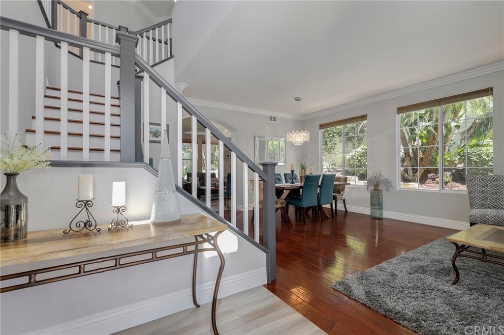 2985 Schwendeman Ave, photograph 2 of 5