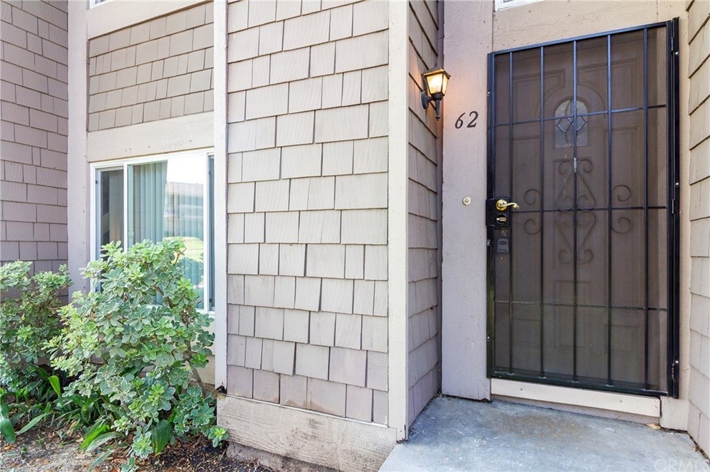 62 Oval Rd, photograph 3 of 5