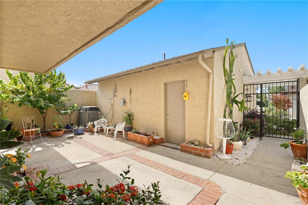 17034 Avenida Suenos, photograph 41 of 62