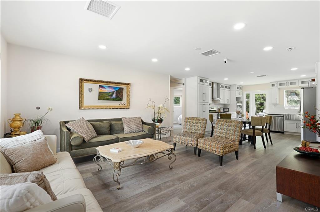 20356 Laguna Canyon Rd, photograph 4 of 56