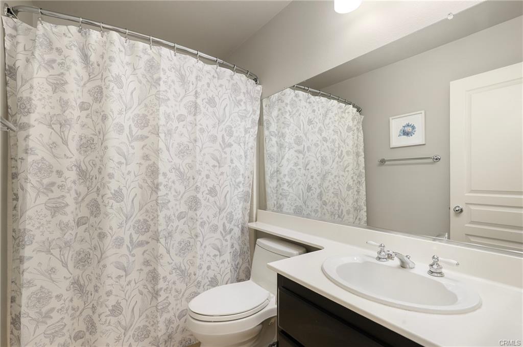 27541 Caesars Pl, photograph 17 of 48