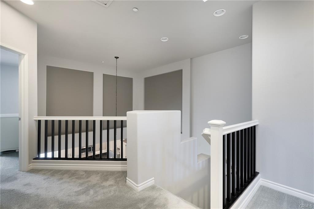 27541 Caesars Pl, photograph 18 of 48
