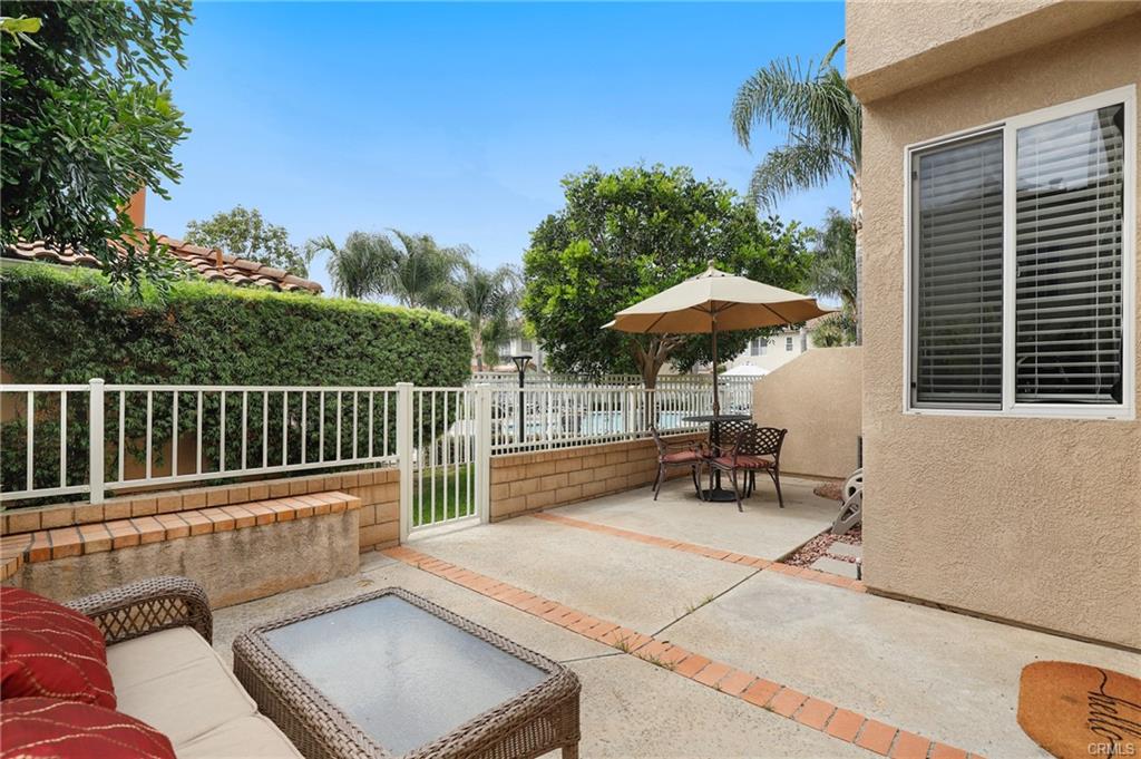 27541 Caesars Pl, photograph 33 of 48