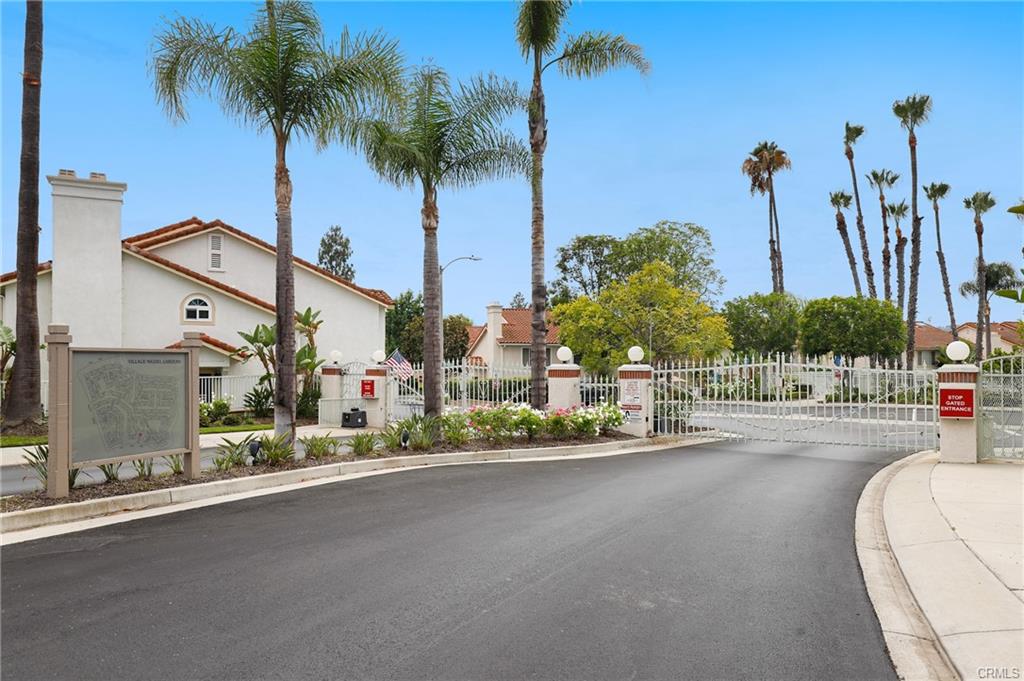 27541 Caesars Pl, photograph 41 of 48