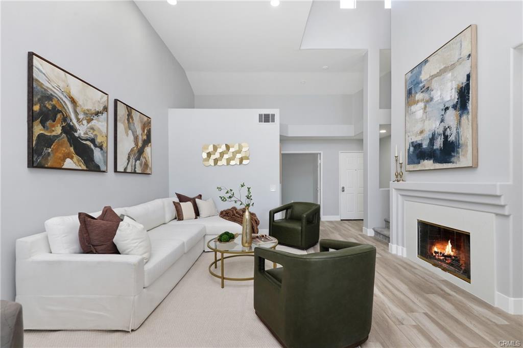 28815 El Adolfo, photograph 3 of 50