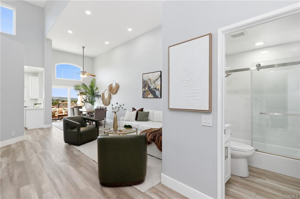 28815 El Adolfo, photograph 5 of 50