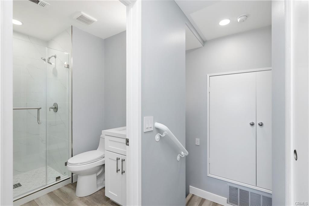 28815 El Adolfo, photograph 33 of 50