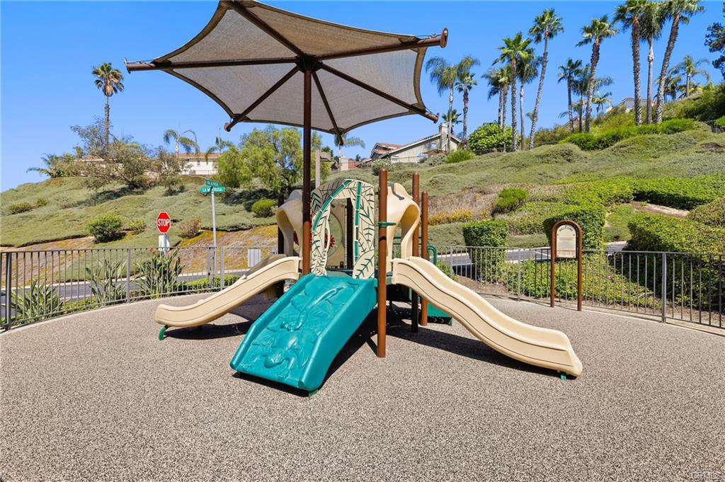 28815 El Adolfo, photograph 46 of 50