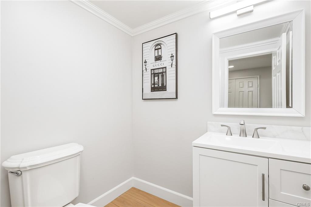29 Orangegrove #1, photograph 18 of 60