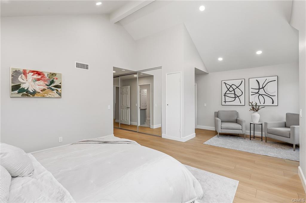 29 Orangegrove #1, photograph 25 of 60