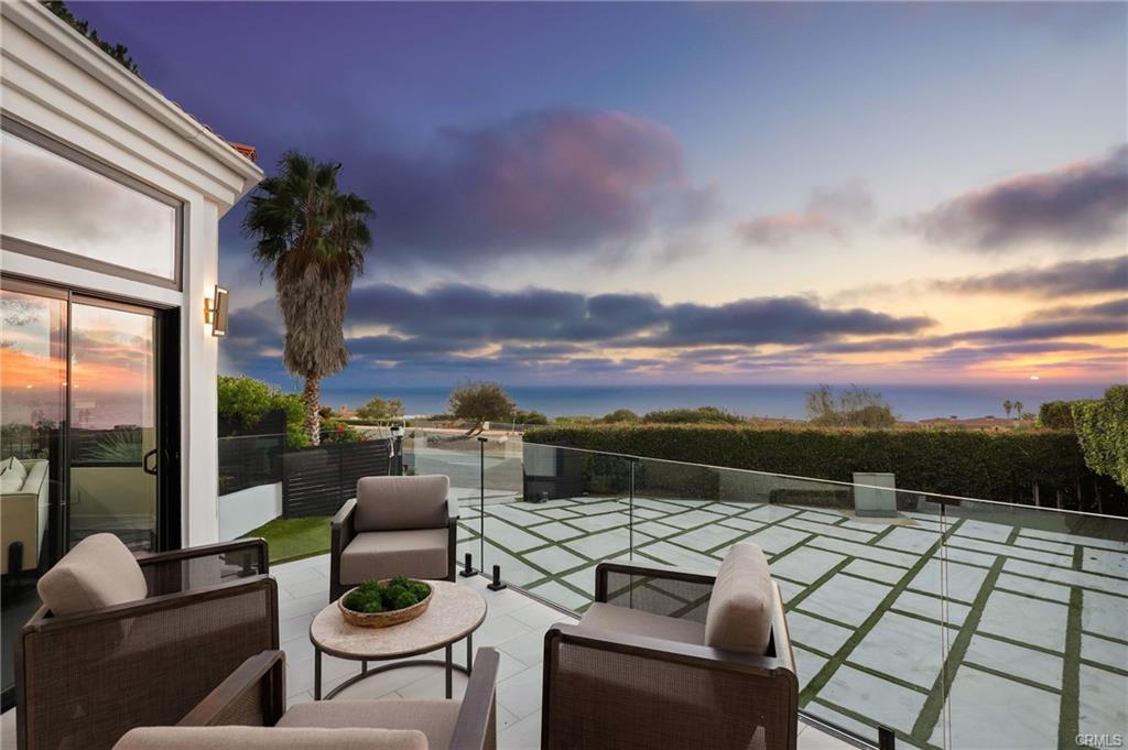 30502 Palos Verdes Drive West, photograph 1 of 63