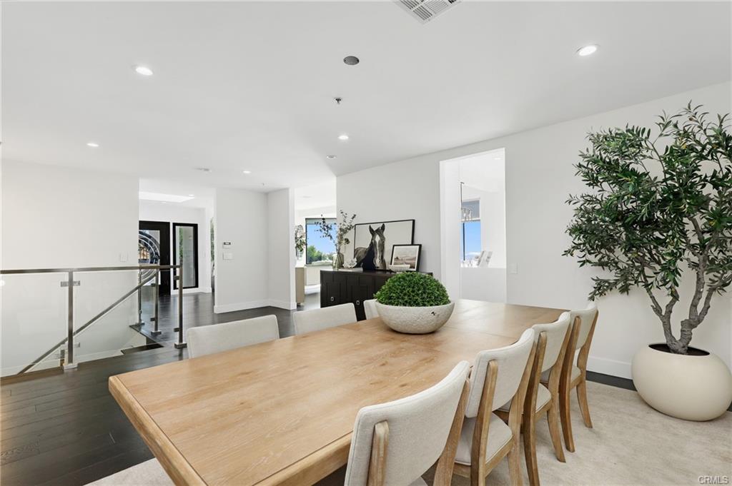 30502 Palos Verdes Drive West, photograph 14 of 63