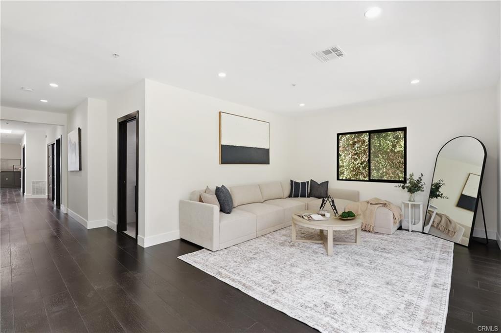 30502 Palos Verdes Drive West, photograph 27 of 63