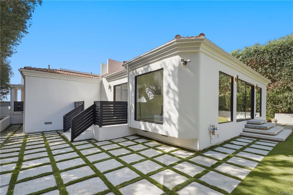 30502 Palos Verdes Drive West, photograph 48 of 63