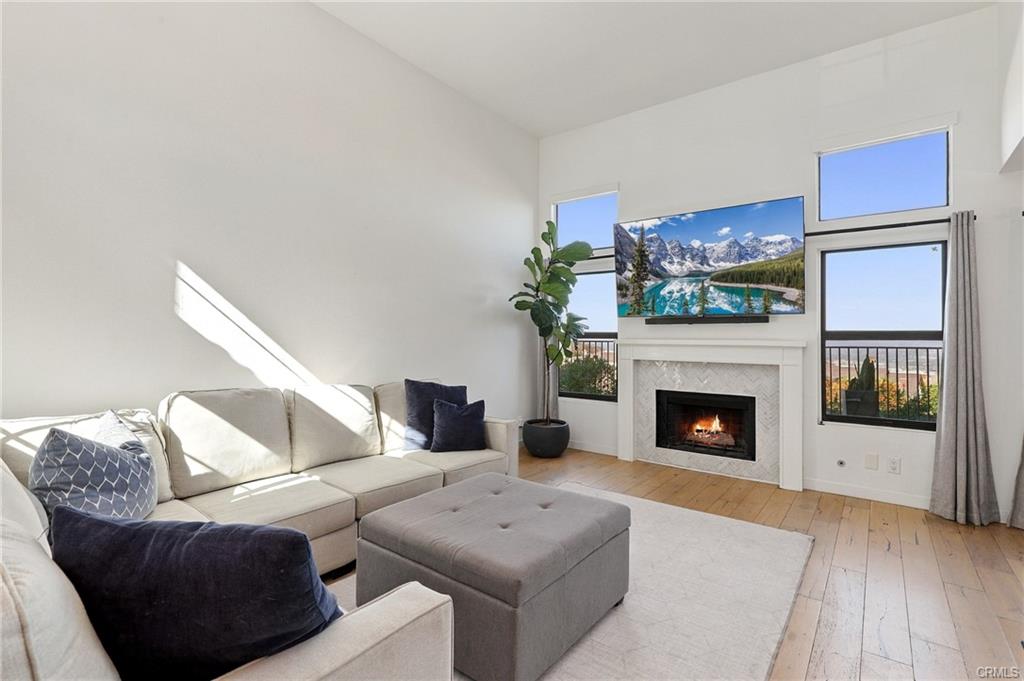6203 East Twin Peak Circle, photograph 2 of 60
