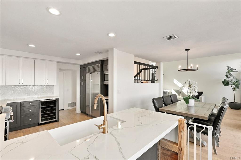 6203 East Twin Peak Circle, photograph 10 of 60