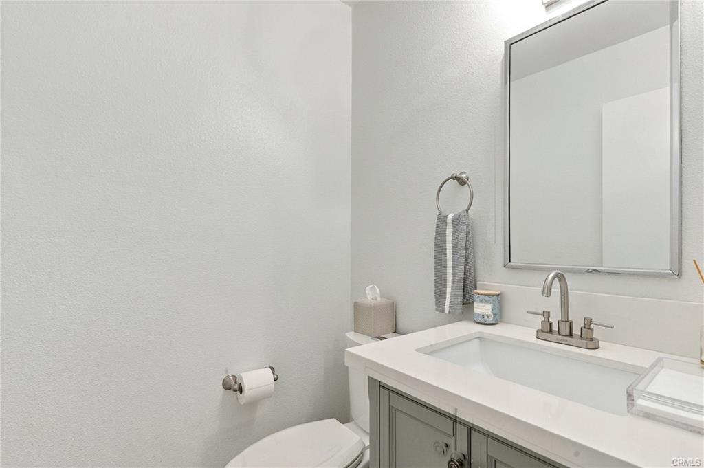 6203 East Twin Peak Circle, photograph 17 of 60