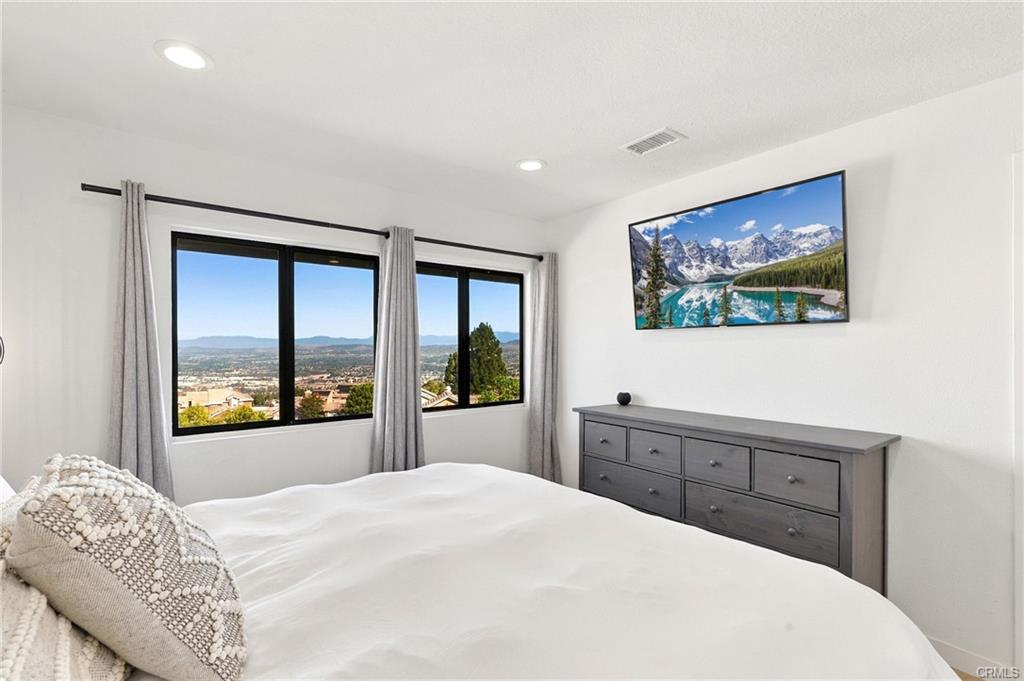 6203 East Twin Peak Circle, photograph 23 of 60