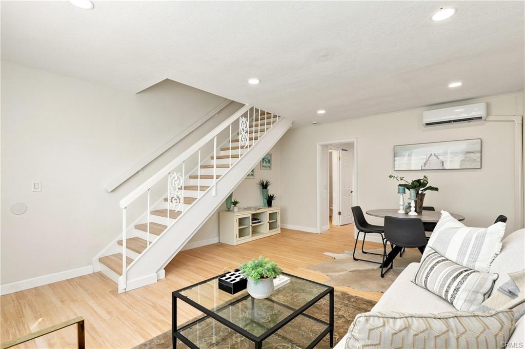 648 W Main #D, photograph 5 of 52