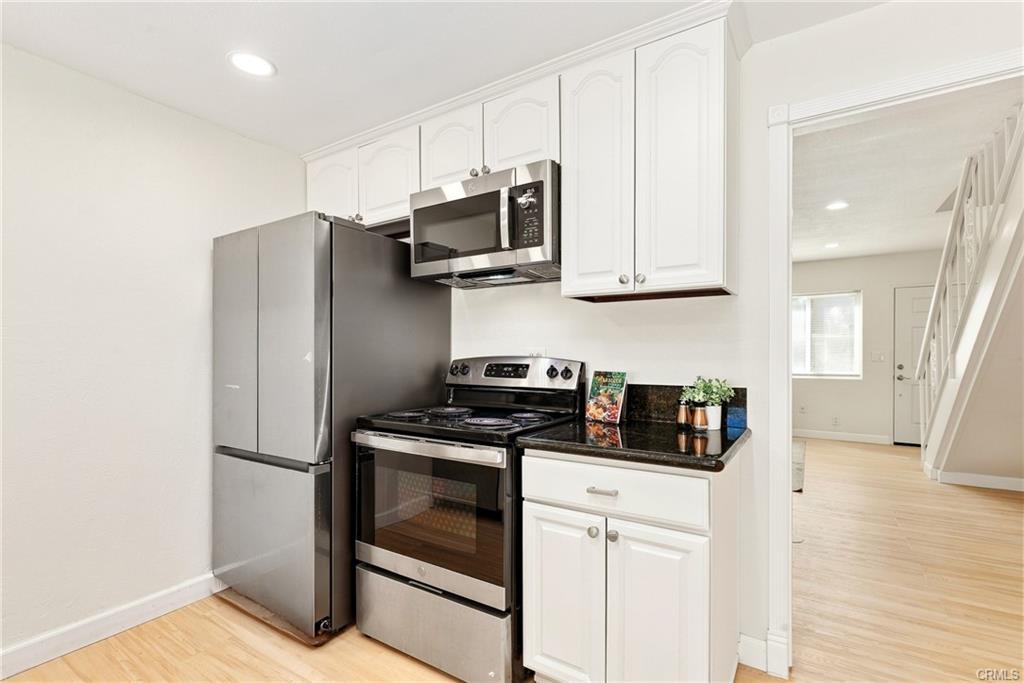 648 W Main #D, photograph 15 of 52