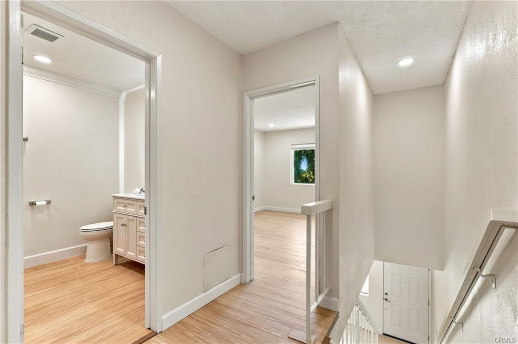 648 W Main #D, photograph 16 of 52